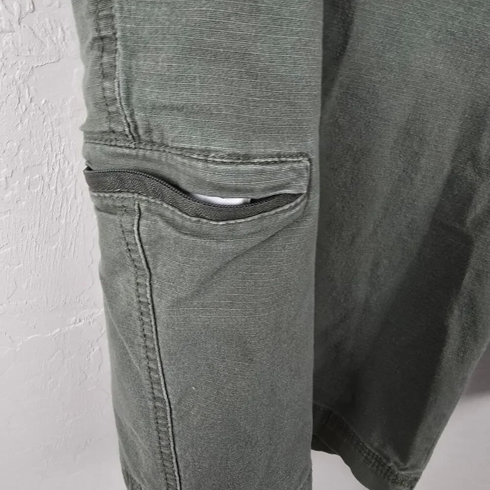 Waterproof Green Cargo Hiking Shorts Mens 38 Gorpcore Trail Utility Stretch